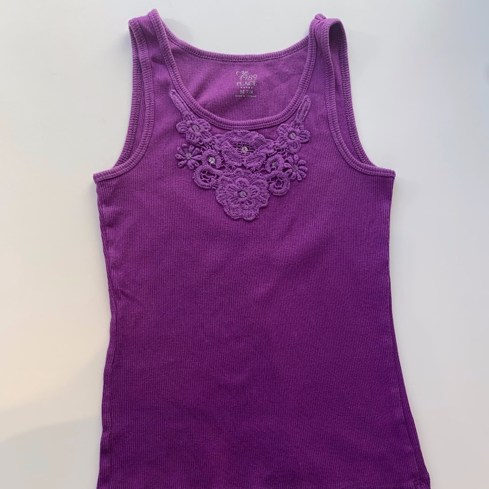 purple tank top